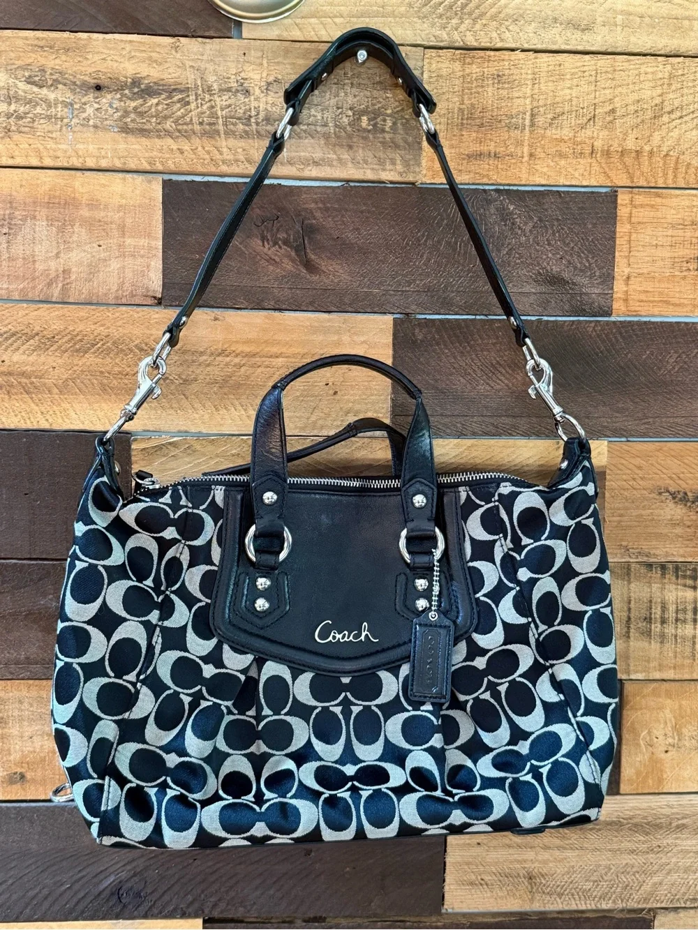 Coach Ashley Signature Satchel with the style number F19242 With Removable Strap